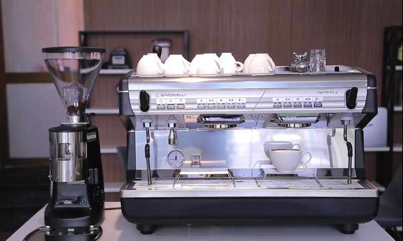Máy pha cà phê Nuova Simonelli
